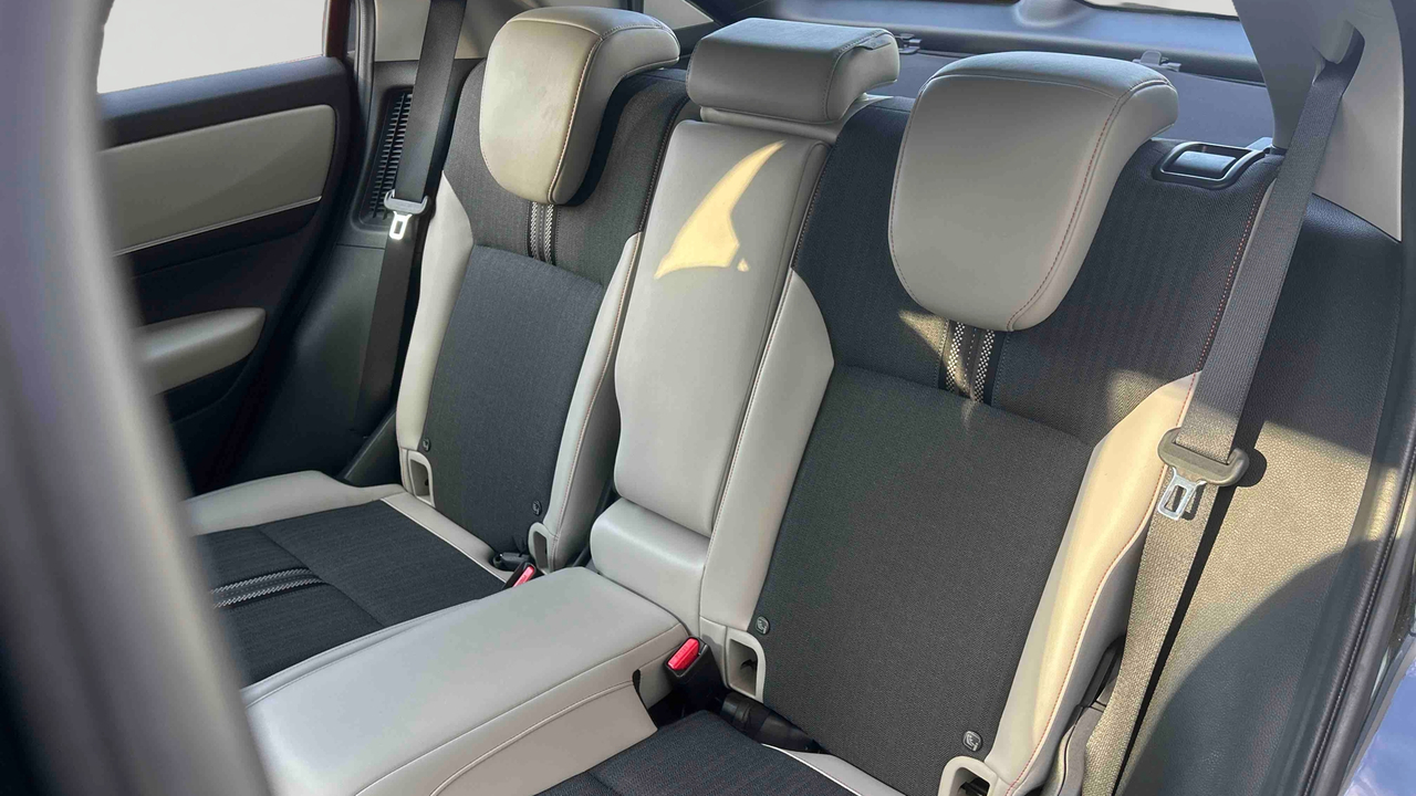 Honda HR-V e:HEV 1.5 i-MMD — photo 12