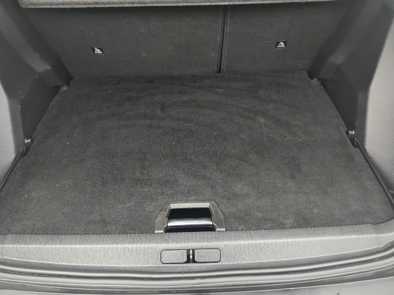Peugeot 2008 puretech 130 s&s bvm6 allure — photo 6