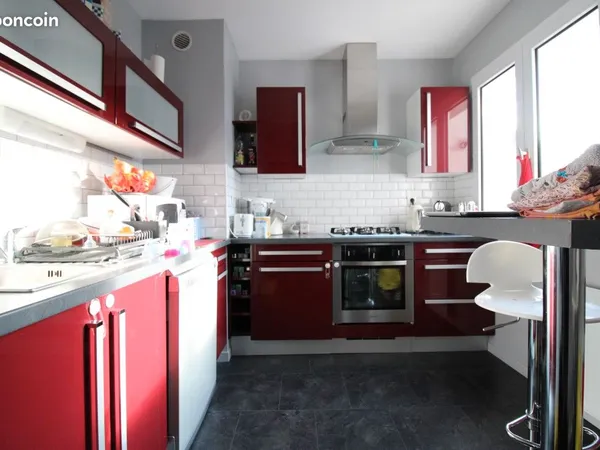 Appartement 3 pièces 84 m²