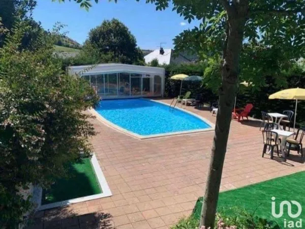 Vente Hôtel-restaurant 1 300 m²