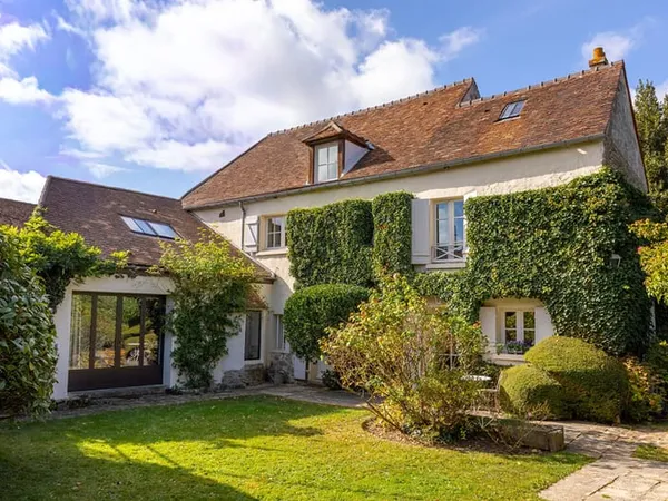 Maison de caractère de 282 m² - Superbe rénovation