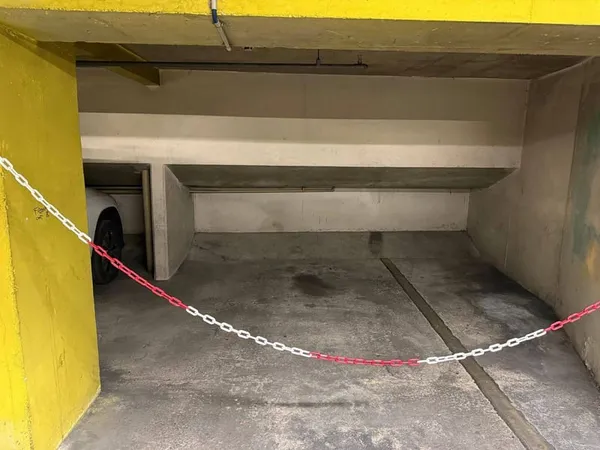 Parking 15 m²