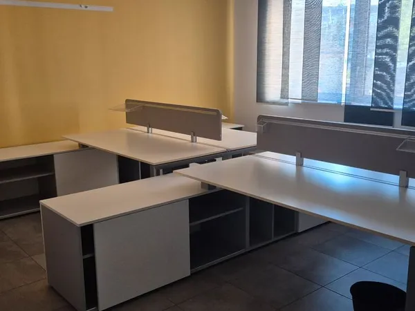 Local Commercial / Bureaux 53 m² , A LOUER, Beaune