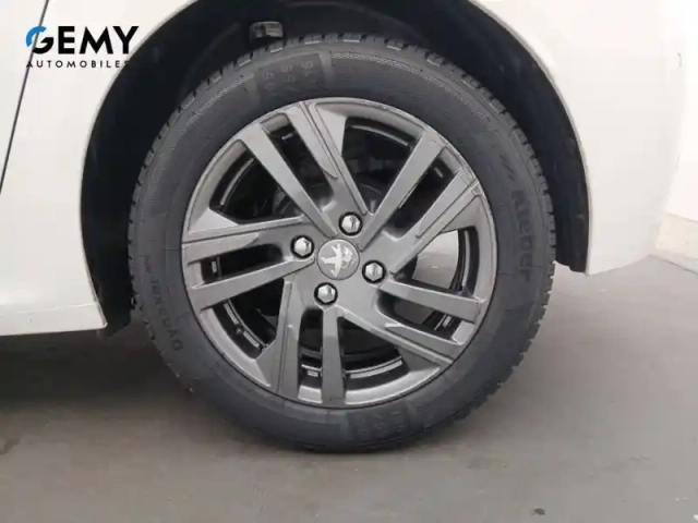 Peugeot 208 puretech 75 s&amp;s bvm5 — photo 11