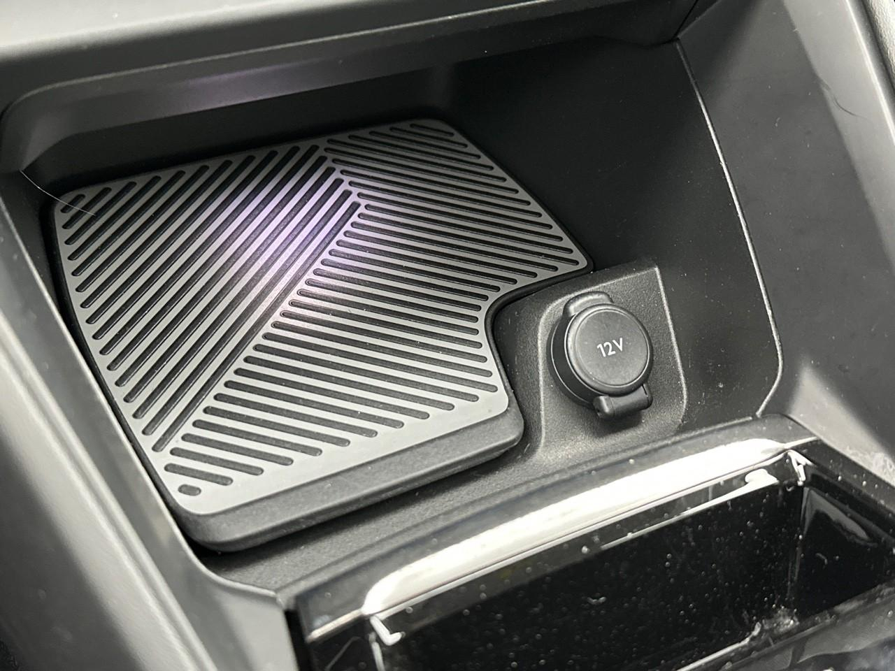 Citroën C4 puretech 130 s&s eat8 shine — photo 32