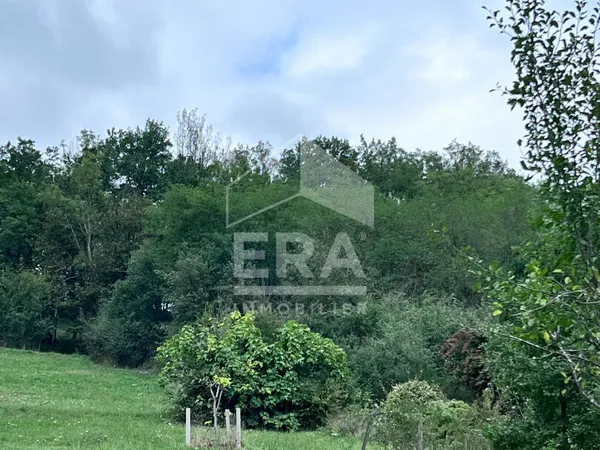 Terrain 1500 m²