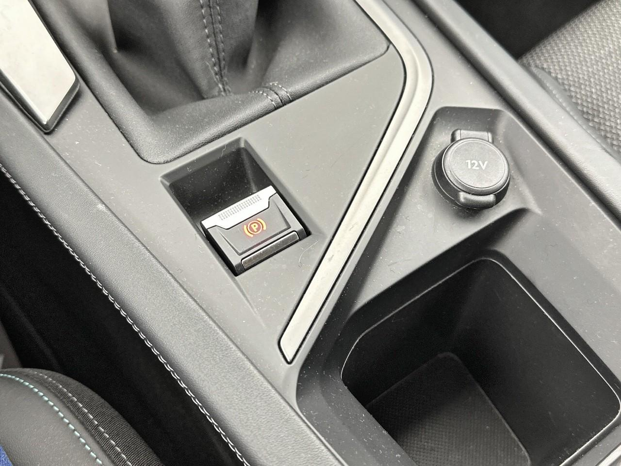 Peugeot 308 puretech 130ch s&s bvm6 allure — photo 30