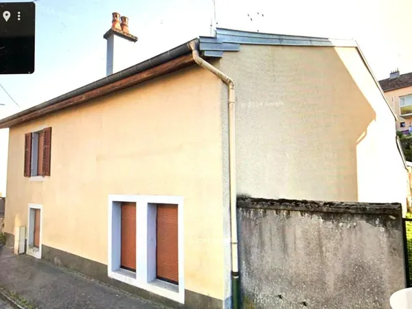 Maison avec jardin