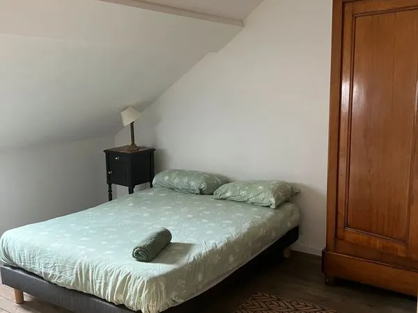 Chambre dans maison pour étudiant.e