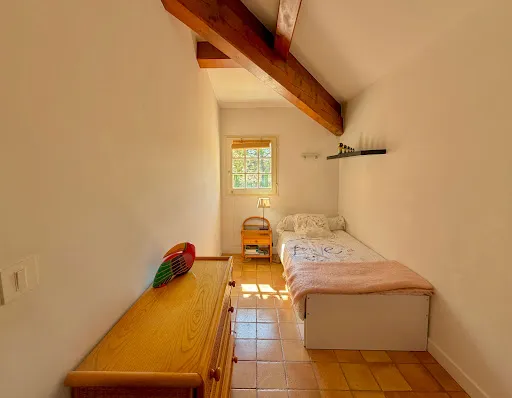 Photo 25