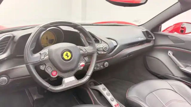 Ferrari 488 4.0 v8 670ch spider — photo 54