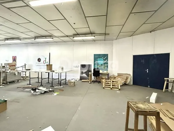 Bureaux 267 m²