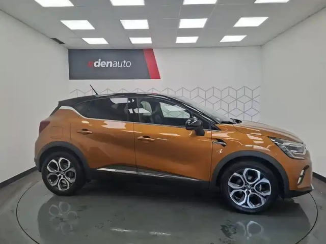 Renault Captur tce 90 — photo 18