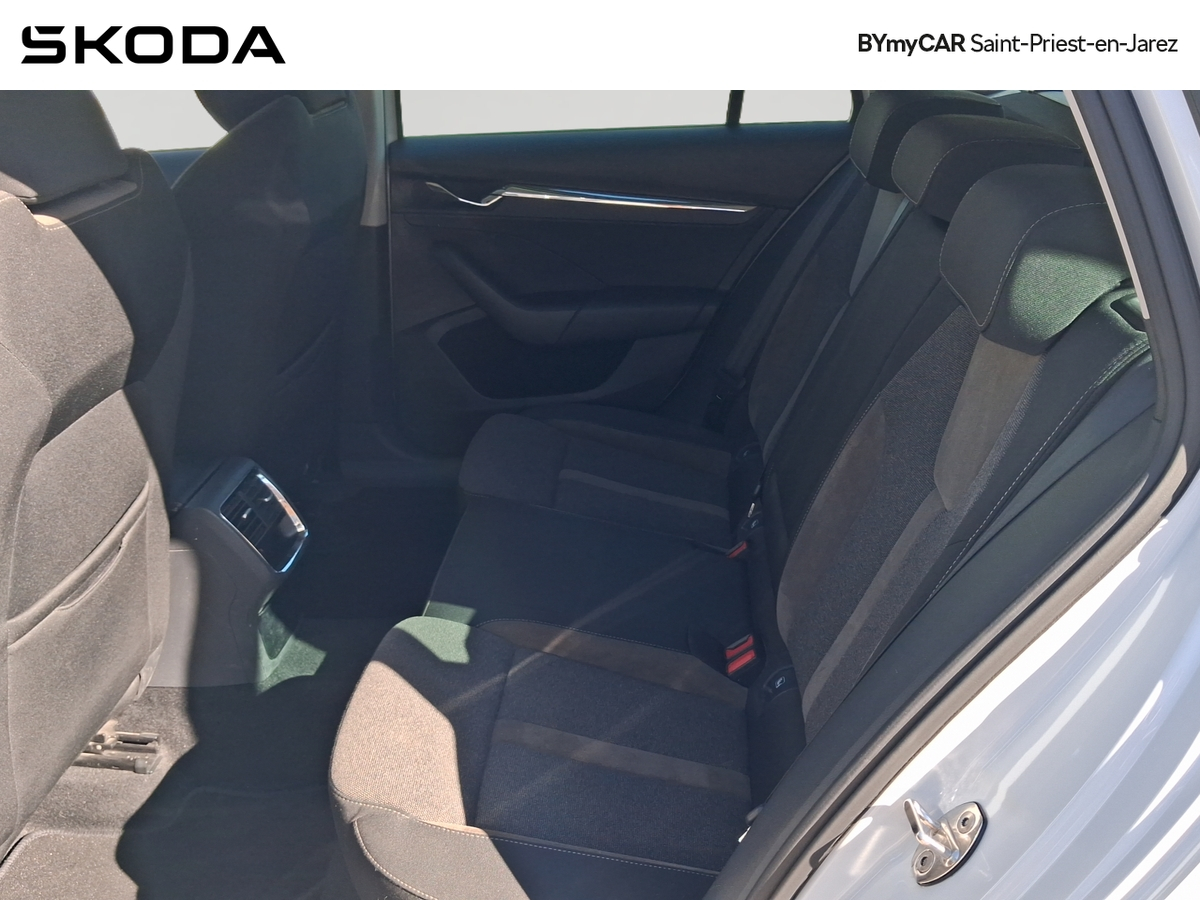 Skoda Octavia Combi 2.0 TDI 200 ch DSG7 4x4 — photo 13