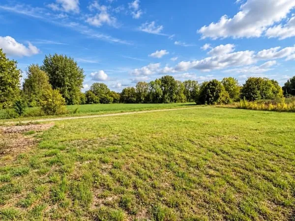 Terrain 620 m²