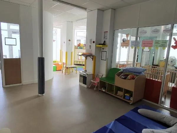 Local commercial 187 m² PARIS 16