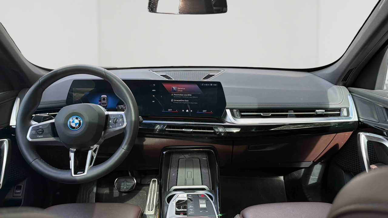 BMW X1 xDrive 25e 245ch DKG7 — photo 9