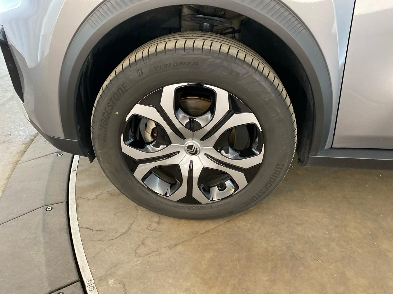 Citroën C3 Aircross hybride 145 ch aut plus — photo 11