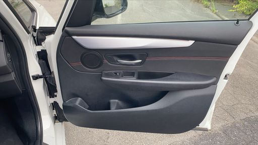 BMW Serie 2 Active Tourer 218d 150 Steptronic8 - Sport – 2017 – 155569 km – Diesel – Boîte Automatique — photo 28