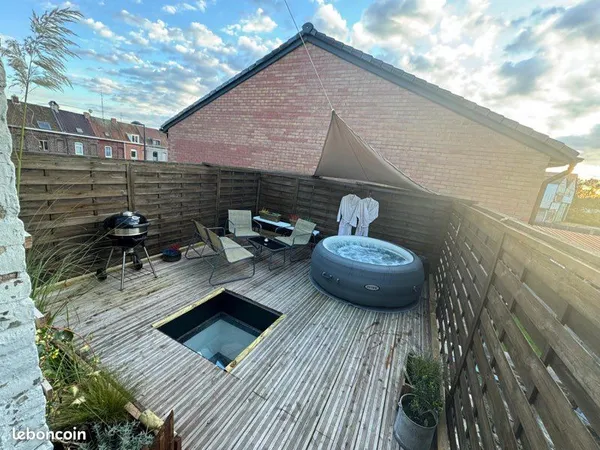 Maison de Ville 90 m² Meublée - Toit-Terrasse - 2 places parking