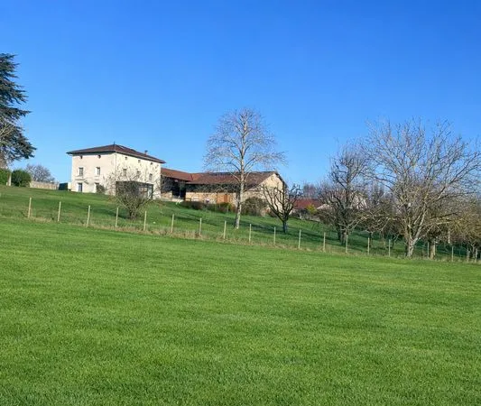 Terrain 450 m² Saint-Victor-de-Cessieu