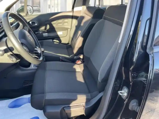 Citroën C3 puretech 110ch shine s&amp;s — photo 9