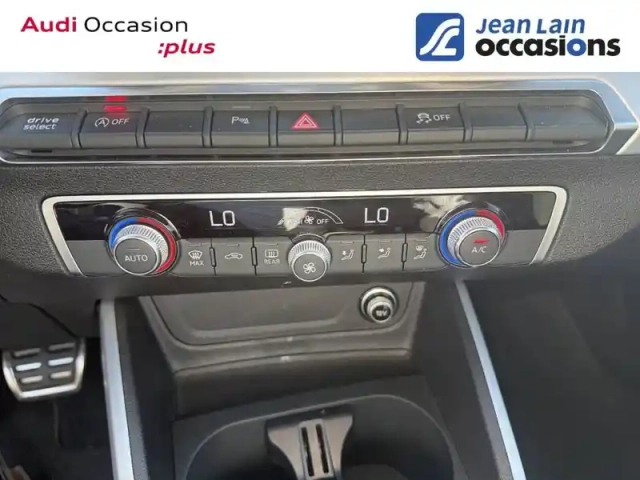 Audi Q2 35 tfsi 150 s tronic 7 — photo 14