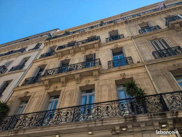 T1-bis Cosy (40m² UTILES) - TOULON OPÉRA - RENTABILITÉ >7%