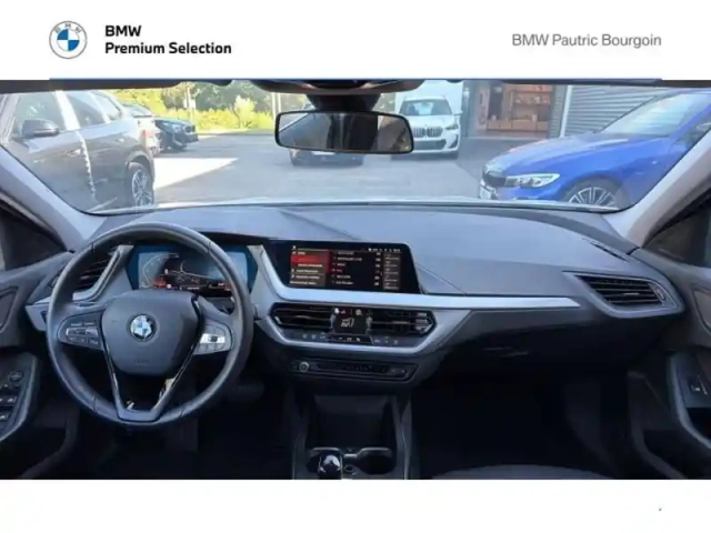 Bmw Serie 1 série 1 116ia 109ch business design dkg7 — photo 5