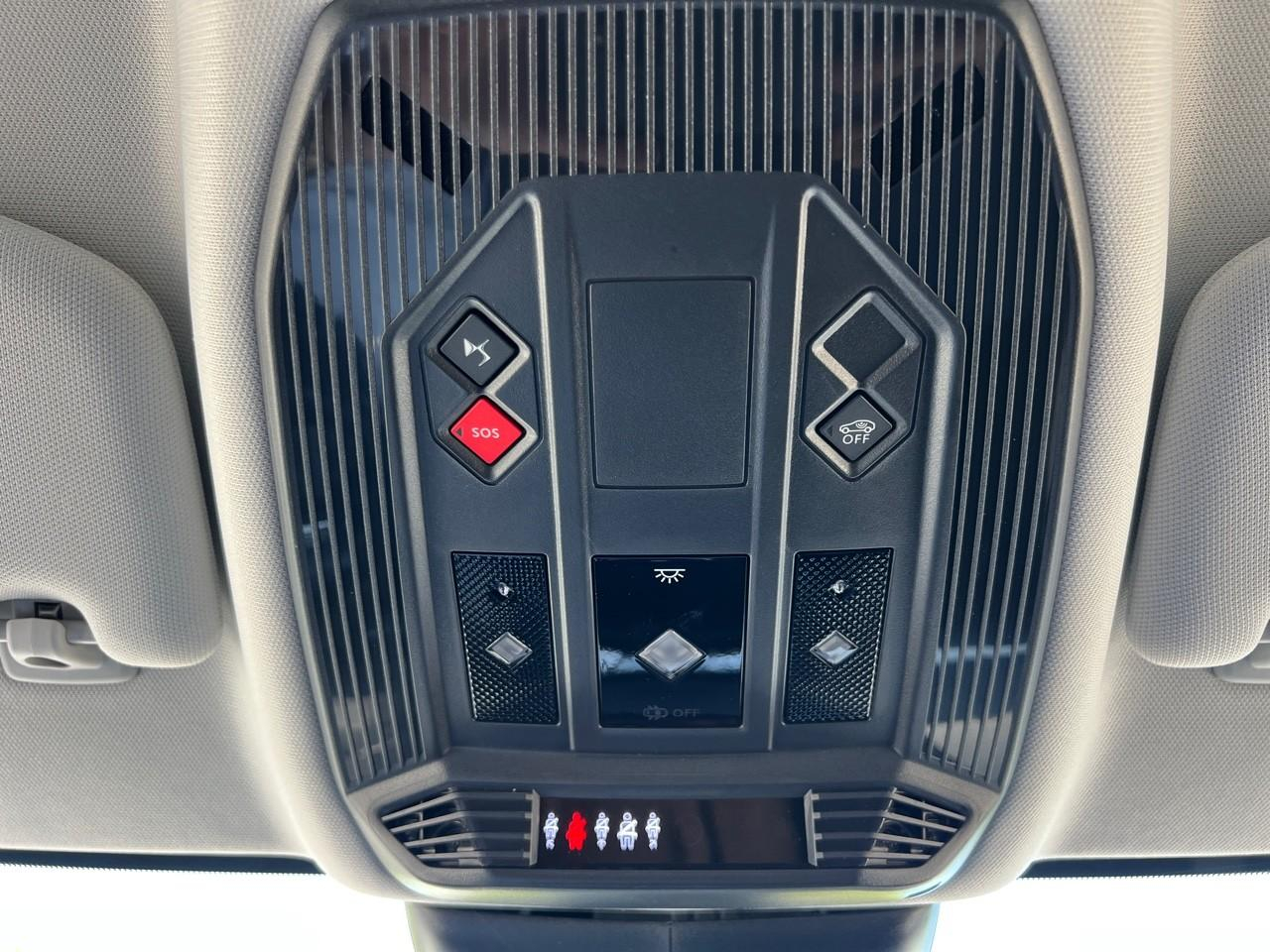 Ds Ds 4 e-tense 225ch cross trocadero — photo 23