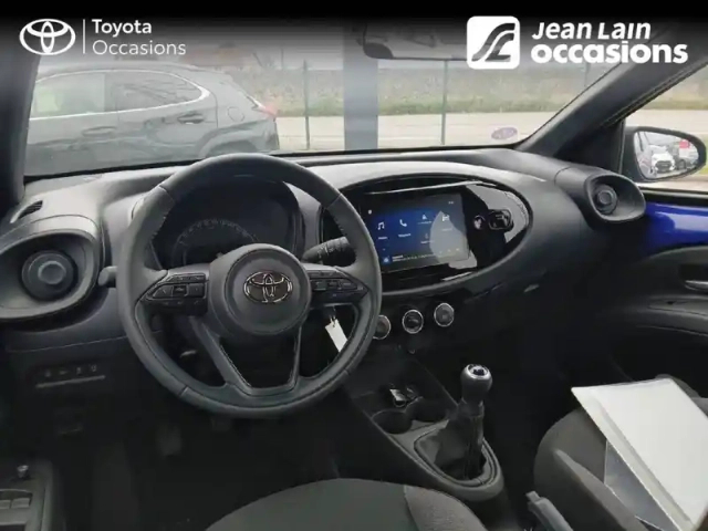 Toyota Aygo X 1.0 vvt-i 72 — photo 11