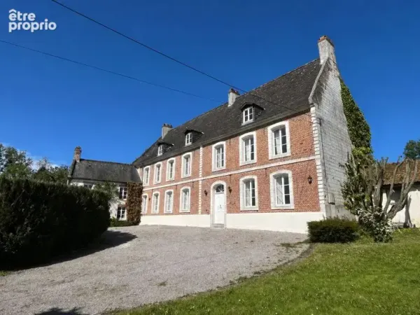 superbe Maison de maitre 5ch 4 sdb + 2 gites sur 10 000m2