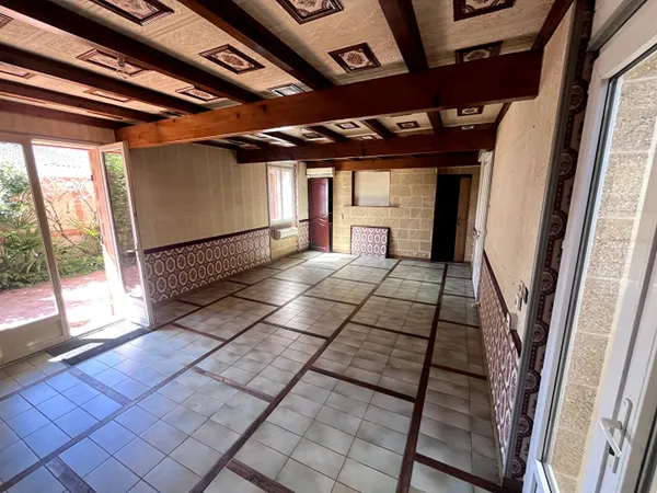 Maison 7 pièces à vendre à TALENCE BÉTHANIE Maison familiale de caractère avec dépendance et grand j