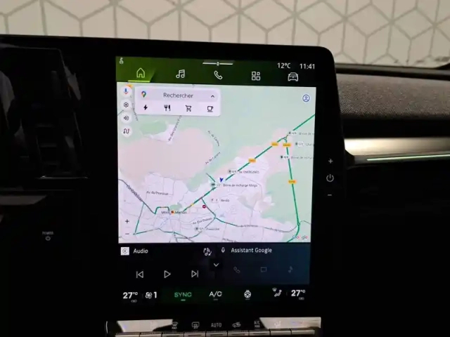 Renault Megane e-tech 220 ch autonomie confort gsr2 — photo 82