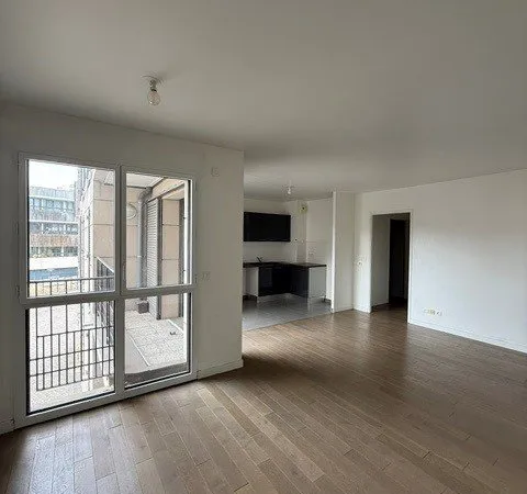 T2-CHAVILLE-A207- IMMEUBLE RECENT