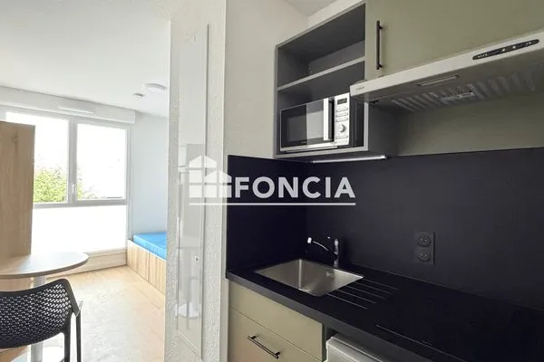 Studio 1 pièce 18 m²