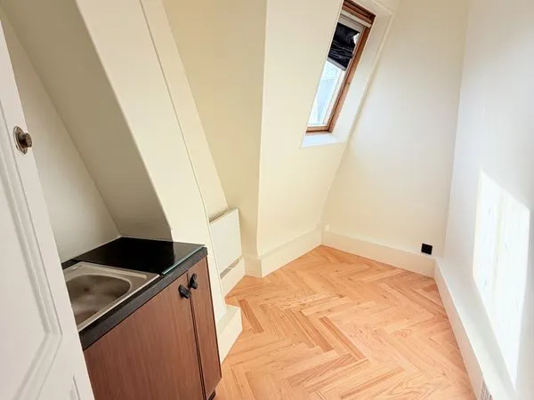 Appartement 1 pièce 7 m²