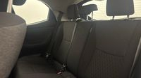 Toyota Yaris 116h Dynamic 5p MY22 — photo 13