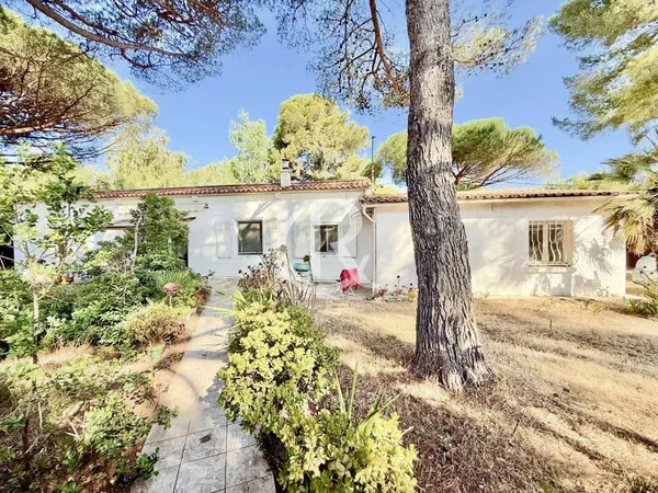 Maison de plain-pied 4 pièces 81 m²