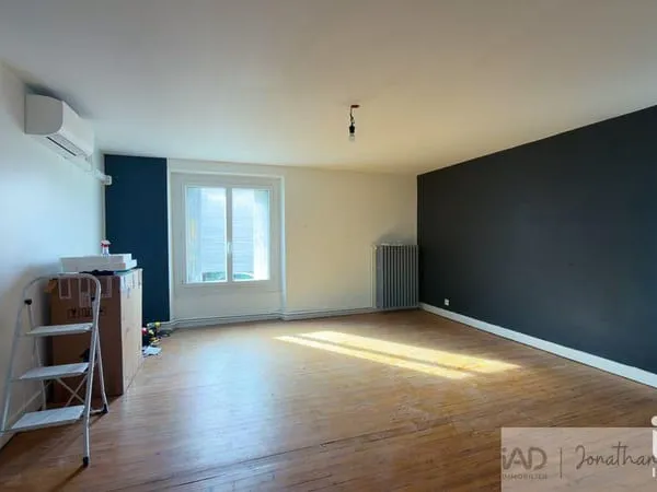 Local professionnel 111 m²
