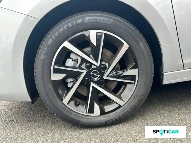 Opel Corsa 1.2 turbo 100 ch — photo 6