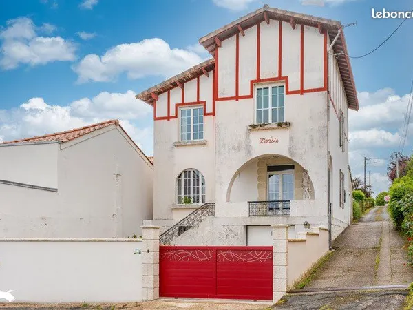 Maison 4 pièces 130 m²