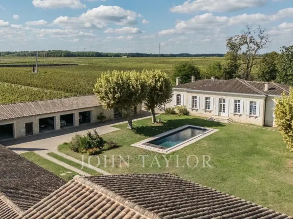 30MN DE BORDEAUX - SOMPTUEUSE PROPRIÉTÉ XVIIIe - 4,5 HA - JOHN TAYLOR BORDEAUX
