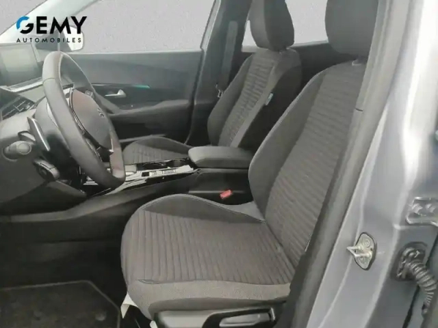 Peugeot 2008 puretech 130 s&amp;s eat8 — photo 9