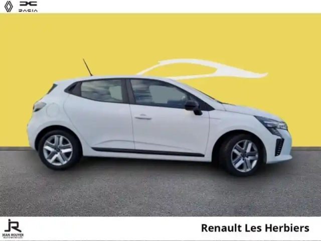 Renault Clio 1.5 blue dci 100ch evolution — photo 13