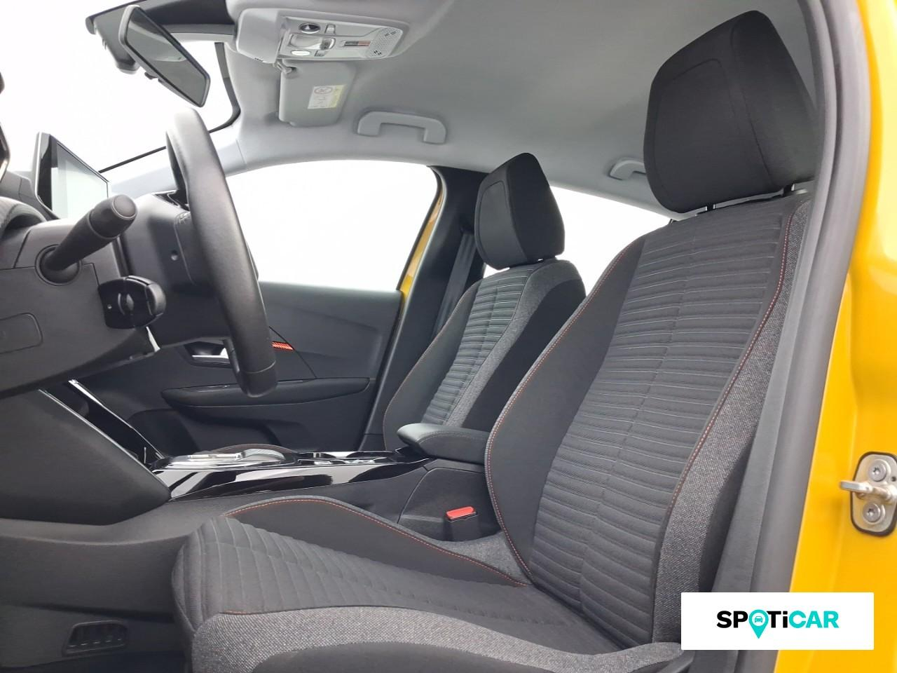 Peugeot 208 e-208 136ch like — photo 9