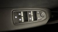 Renault Captur 1.0 TCe 90ch Techno — photo 28