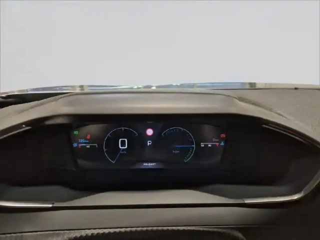 Peugeot 2008 hybrid 145 e-dcs6 — photo 10