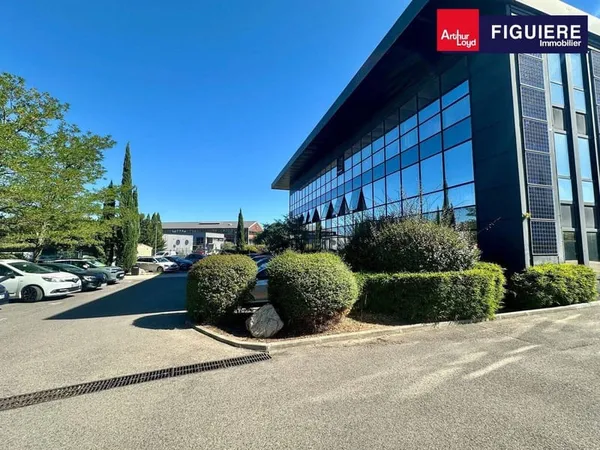 Bureaux 170 m²