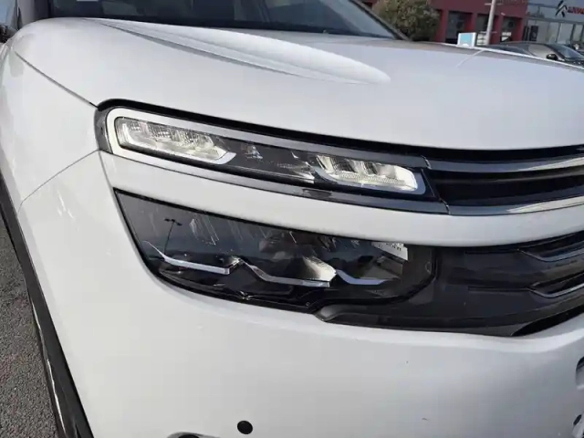 Citroën C5 Aircross puretech 130 s&amp;s bvm6 — photo 64